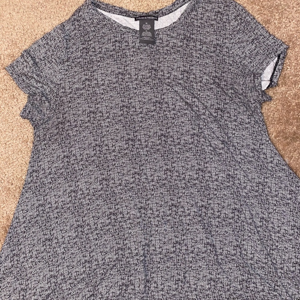 Chelsea & Theodore Short Sleeve